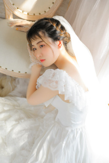 太子侧妃傻乎乎知乎